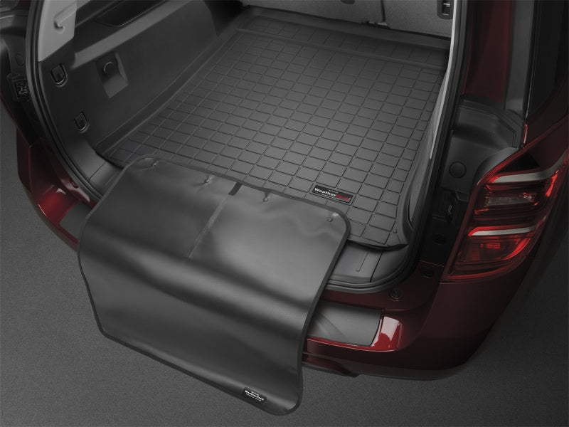 Load image into Gallery viewer, WeatherTech 2024 Ineos Grenadier Station Wagon Cargo Liner - Black
