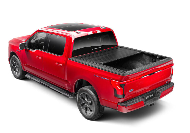 Load image into Gallery viewer, Retrax 21-22 Ford F-150 Super Crew/Super Cab (Incl. 2022 Lightning) 5.5ft Bed RetraxPRO MX
