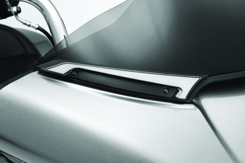 Load image into Gallery viewer, Kuryakyn Tracer Windshield Trim Lights Black

