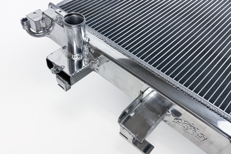 Load image into Gallery viewer, CSF 16-18  Ford Focus RS Radiator
