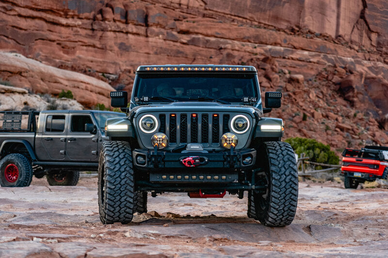 Load image into Gallery viewer, Oracle Jeep Wrangler JL/Gladiator JT Integrated Windhsiled LED Light Bar System
