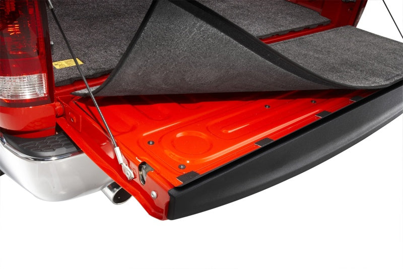 Load image into Gallery viewer, Bedrug 20-24 Jeep Gladiator JT Tailgate Mat

