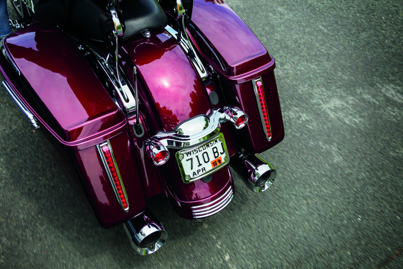 Load image into Gallery viewer, Kuryakyn Curved License Plate Mount Chrome
