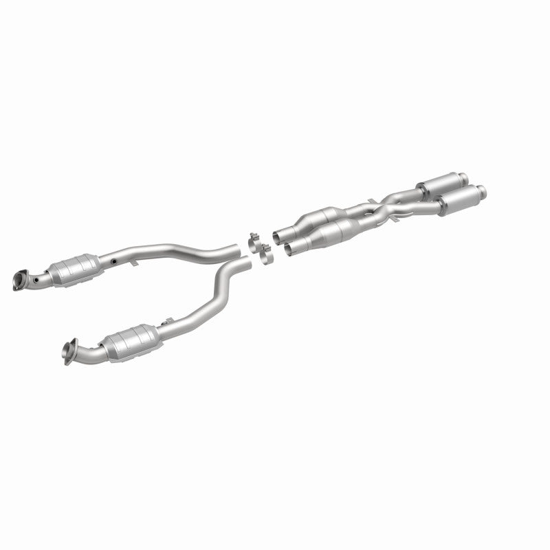 Load image into Gallery viewer, MagnaFlow Conv DF BMW M3 08-09 OEM

