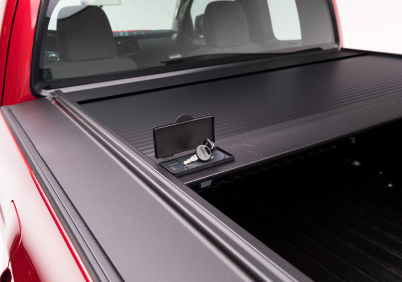 Load image into Gallery viewer, Retrax 16-18 Tacoma 5ft Double Cab RetraxONE MX
