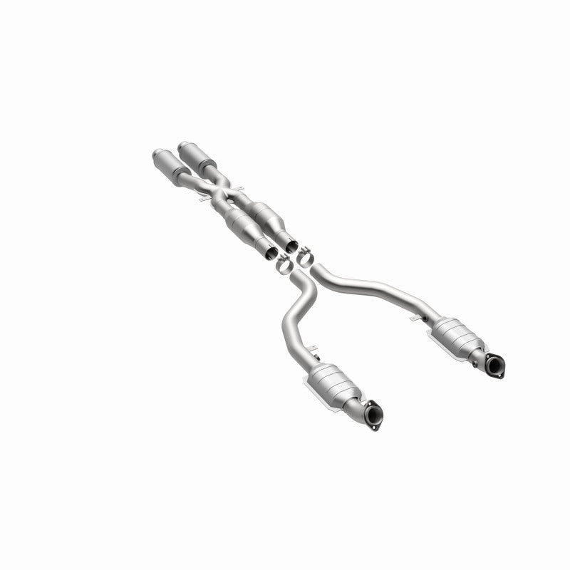 Load image into Gallery viewer, MagnaFlow Conv DF BMW M3 08-09 OEM
