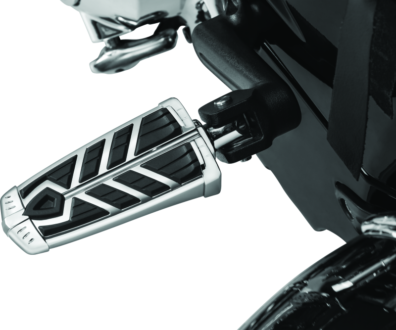 Load image into Gallery viewer, Kuryakyn Splined Peg Adapter Indian &amp; Victory Chrome
