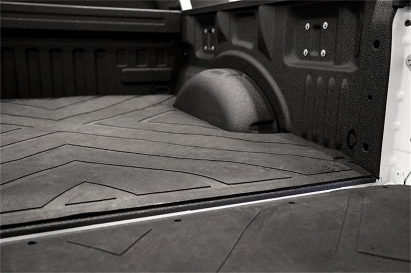 Load image into Gallery viewer, Deezee 15-23 Ford F150 Heavyweight Bed Mat - Custom Fit 5 1/2Ft Bed (X Pattern)
