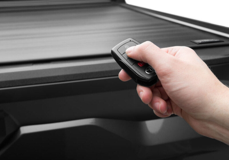 Load image into Gallery viewer, Retrax 2024 Ford Ranger (5ft Bed) EQ Electric Retractable Tonneau Cover w/ T-Slot Rails
