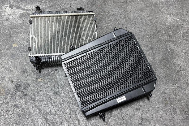 Load image into Gallery viewer, CSF BMW G8X M3/M4/M2 High-Performance Auxiliary Radiator - Single Radiator
