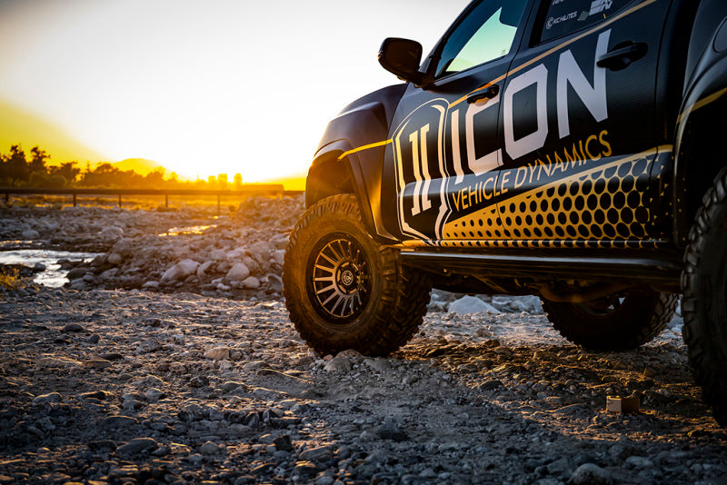 Load image into Gallery viewer, ICON Recon Pro 17x8.5 6x5.5 0mm Offset 4.75in BS 106.1mm Bore Charcoal Wheel
