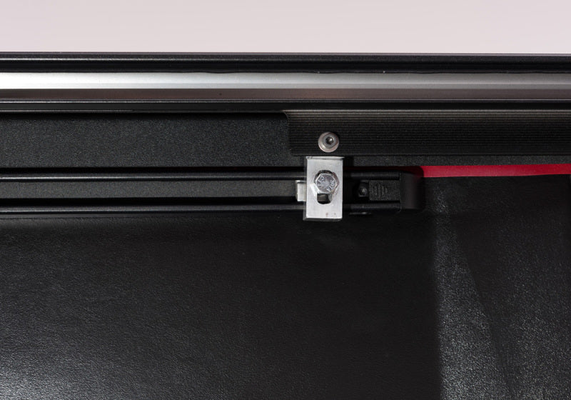 Load image into Gallery viewer, Retrax 16-18 Tacoma 5ft Double Cab RetraxONE MX
