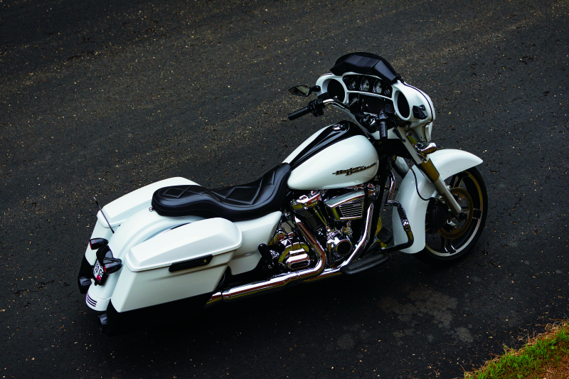 Load image into Gallery viewer, Kuryakyn Flush Mount Pop Up Gas Cap Chrome
