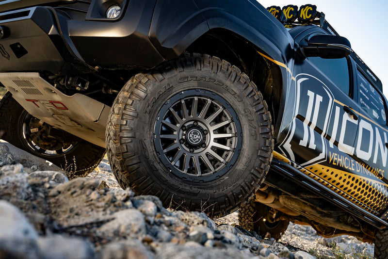Load image into Gallery viewer, ICON Recon Pro 17x8.5 6x5.5 0mm Offset 4.75in BS 106.1mm Bore Charcoal Wheel
