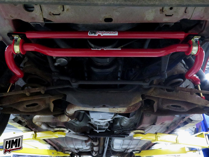 Load image into Gallery viewer, UMI Performance 82-92 GM F-Body Front Sway Bar 35mm
