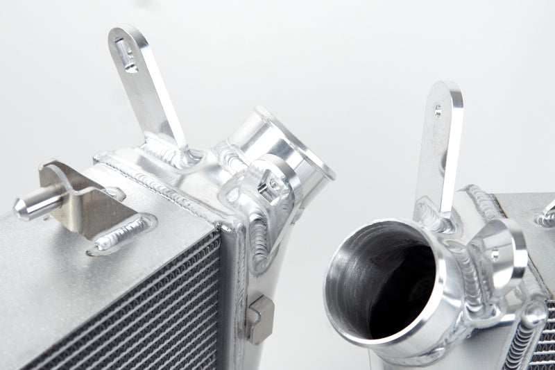 Load image into Gallery viewer, CSF 2020+ Audi C8 RS6/RS7 High-Performance Intercooler System - Black
