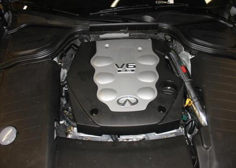 Load image into Gallery viewer, Injen 2006 M35 3.5 V6 Polished Cold Air Intake
