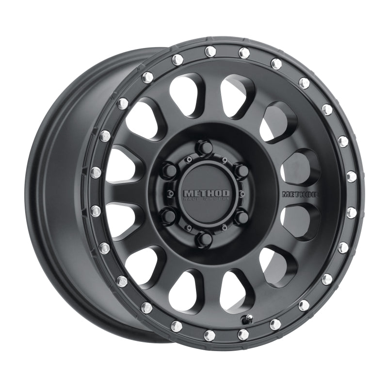 Load image into Gallery viewer, Method MR315 17x8.5 0mm Offset 6x5.5 106.25mm CB Matte Black Wheel

