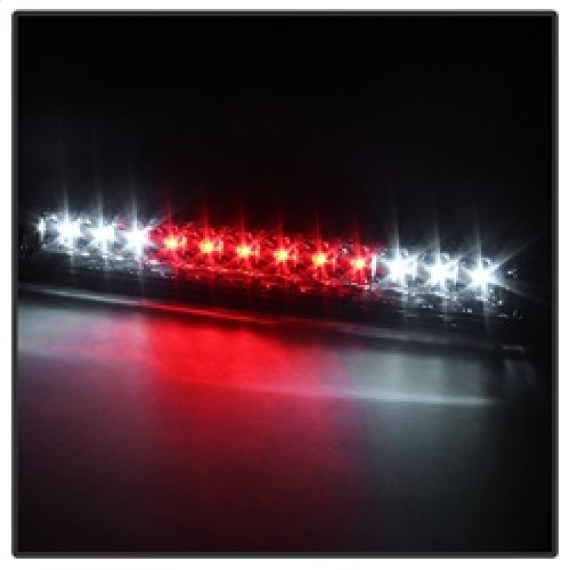 Load image into Gallery viewer, Xtune Chevy Silverado 99-06 / GMC Sierra 99-06 LED 3rd Brake Light Smoked BKL-CSIL99-LED-SM

