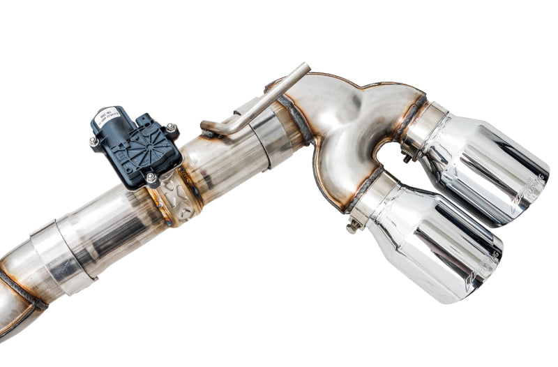 Load image into Gallery viewer, AWE Tuning Volkswagen Golf R MK7.5 SwitchPath Exhaust w/Chrome Silver Tips 102mm

