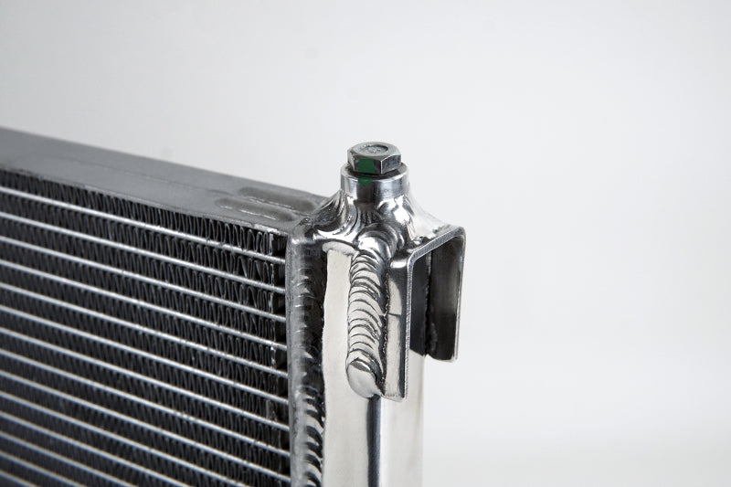 Load image into Gallery viewer, CSF Mercedes Benz E 63 / CLS 63 AMG Front Mount Heat Exchanger
