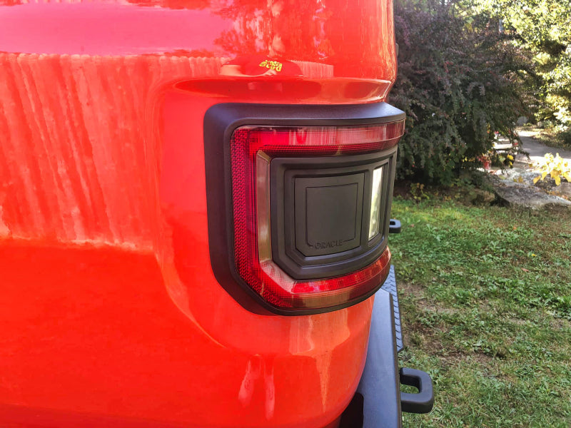 Load image into Gallery viewer, Oracle Jeep Gladiator JT Flush Mount LED Tail Lights
