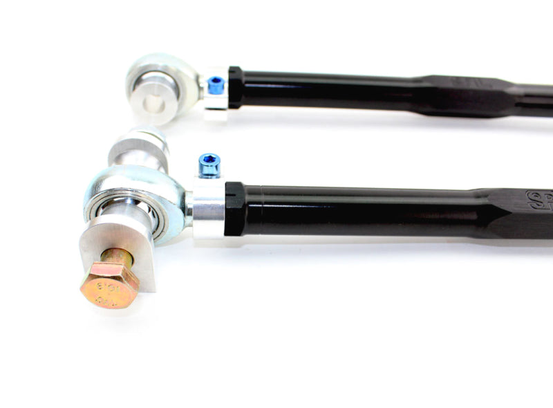 Load image into Gallery viewer, SPL Parts 2014+ BMW M2/M3/M4 (F8X) Rear Toe Links w/Eccentric Lockout
