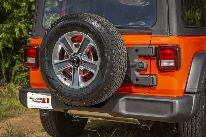 Load image into Gallery viewer, Rugged Ridge Spartacus HD Tire Carrier Hinge Casting 18-20 Jeep Wrangler JL
