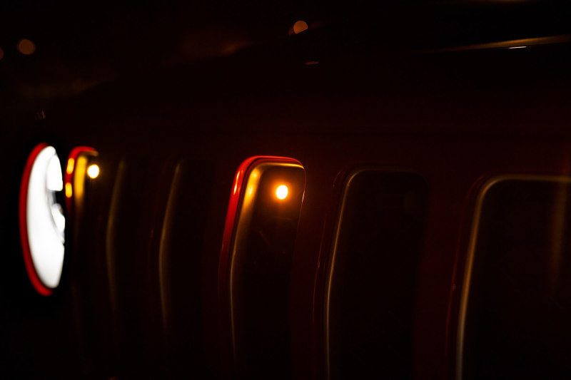 Load image into Gallery viewer, DV8 Offroad 2018+ Jeep JL Grill Amber Marker Lights

