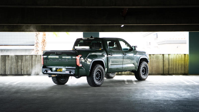 Load image into Gallery viewer, DV8 Offroad 2022-2023 Toyota Tundra MTO Series Rear Bumper
