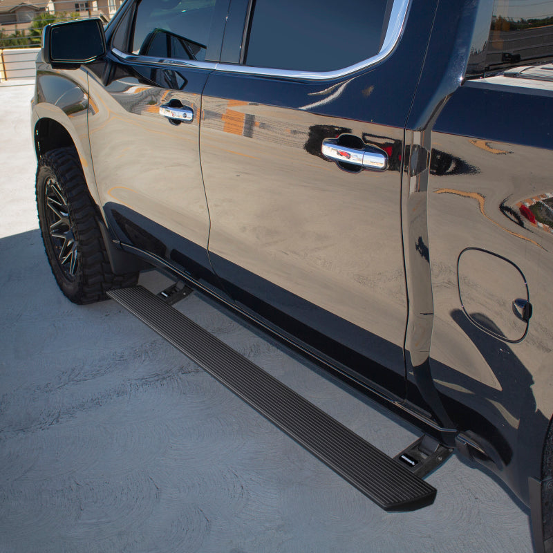 Load image into Gallery viewer, Go Rhino 19-23 Chev Silverado 1500 &amp; 20-23 25/3500HD CC 4dr E-BOARD E1 Running Board Kit - Tex. Blk
