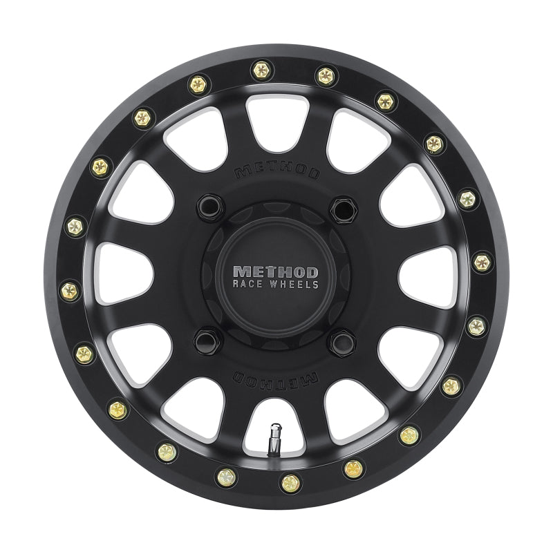 Load image into Gallery viewer, Method MR401 UTV Beadlock 15x6 / 5+1/53mm Offset / 4x156 / 132mm CB Matte Black Wheel
