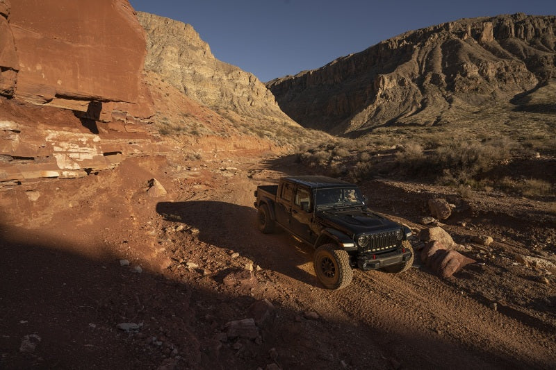 Load image into Gallery viewer, Fox 20+ Jeep JT Gladiator 2.0 Performance Series Remote Reservoir Front Shock 2-3in Lift
