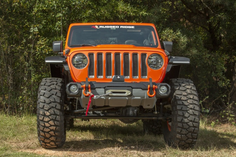 Load image into Gallery viewer, Rugged Ridge Stubby Venator Front Bumper 18-20 Jeep Wrangler JL/JT
