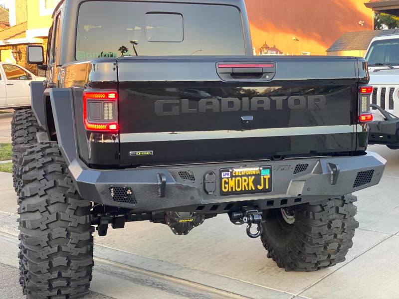 Load image into Gallery viewer, Oracle Jeep Gladiator JT Flush Mount LED Tail Lights
