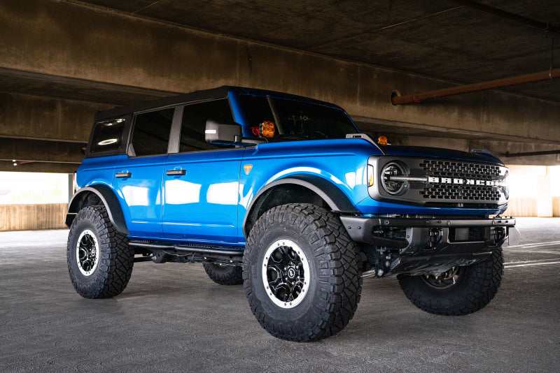 Load image into Gallery viewer, DV8 Offroad 21-22 Ford Bronco OE Plus Series Side Steps

