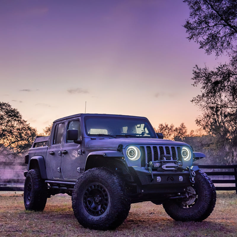 Load image into Gallery viewer, Oracle Jeep JL/Gladiator JT Oculus Switchback Bi-LED Projector Headlights - Amber/White Switchback
