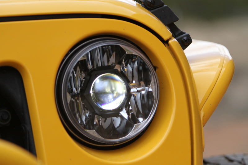 Load image into Gallery viewer, KC HiLiTES 07-18 Jeep JK 7in. Gravity LED Pro DOT Approved Replacement Headlight (Single)
