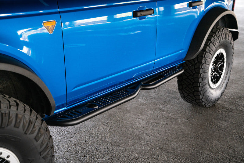 Load image into Gallery viewer, DV8 Offroad 21-22 Ford Bronco OE Plus Series Side Steps
