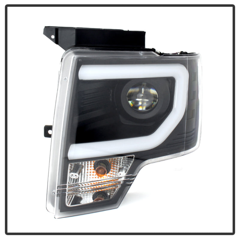 Load image into Gallery viewer, Spyder Ford F150 09-14 Projector Headlights Halogen Model- Light Bar DRL Blk PRO-YD-FF15009-LBDRL-BK
