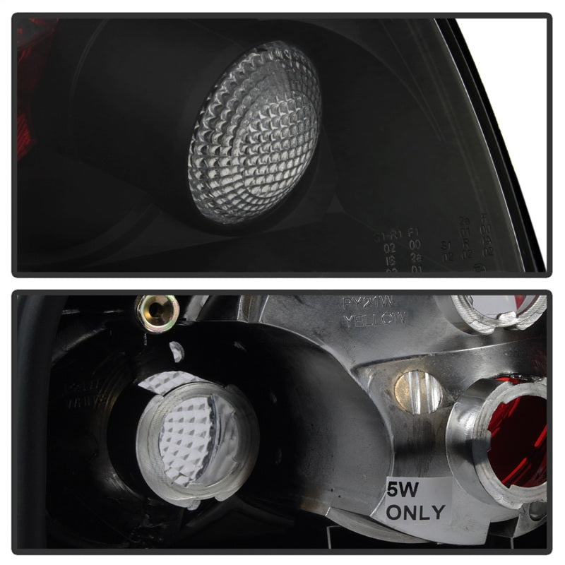 Load image into Gallery viewer, Spyder Audi TT 00-06 Euro Style Tail Lights Black ALT-YD-ATT99-BK
