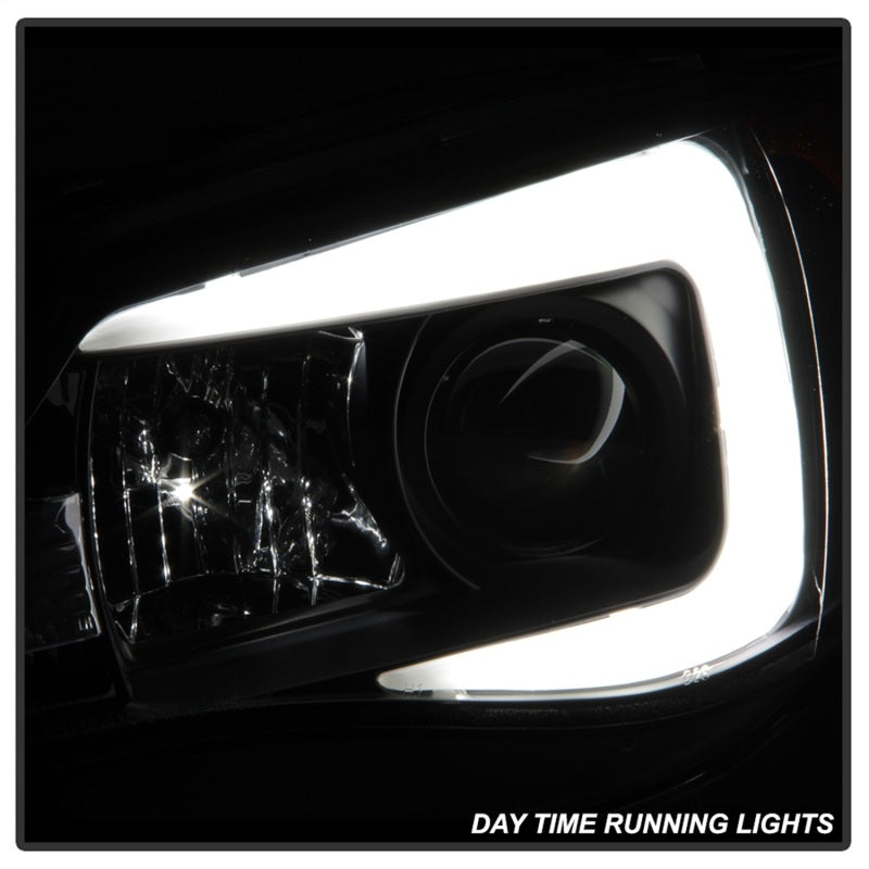 Load image into Gallery viewer, Spyder Subaru WRX 08-09 Projector Headlights - Halogen Model Only - Black PRO-YD-SWRX08-LBDRL-BK
