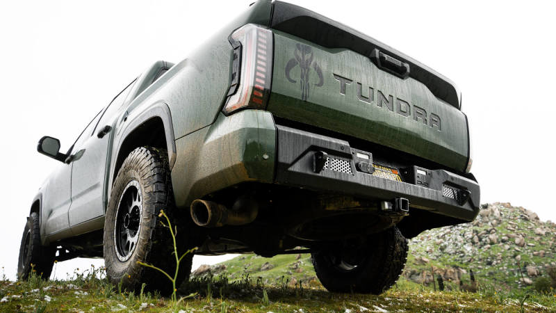 Load image into Gallery viewer, DV8 Offroad 2022-2023 Toyota Tundra MTO Series Rear Bumper
