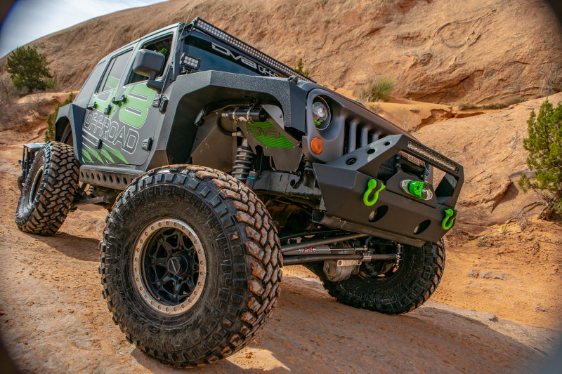 Load image into Gallery viewer, DV8 Offroad 07-18 Jeep Wrangler JK Front Aluminum Inner Fender - Black

