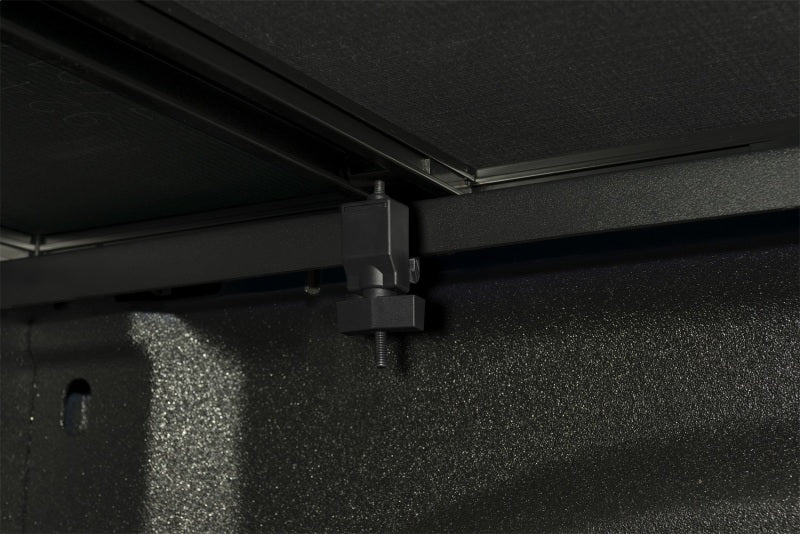 Load image into Gallery viewer, Extang 2019 Dodge Ram (New Body Style - 5ft 7in) Trifecta 2.0
