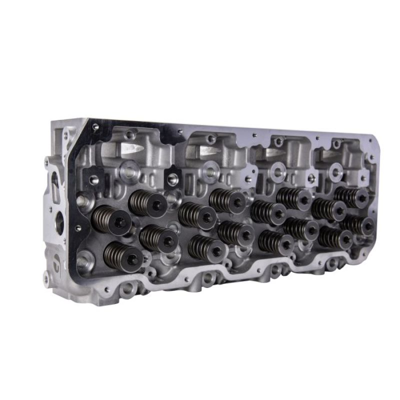 Load image into Gallery viewer, Fleece Performance 01-04 GM Duramax LB7 Freedom Cylinder Head w/Cupless Injector Bore (Pssgr Side)
