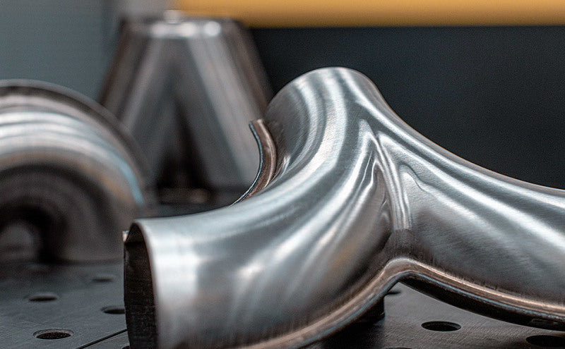 Load image into Gallery viewer, MagnaFlow Smooth Trans Y- 2.5/3 X 10 Al
